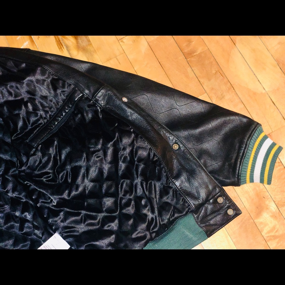 🔥Authentic black leather NFL Packers zipup jacket - Picture 4 of 5